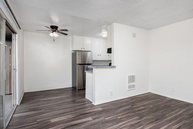 Photo - 13605 S. Vermont Avenue