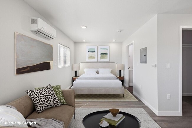 Photo - 18400 Prairie Street