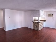 Photo - Hollywood Villa Apartments