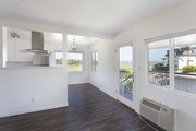 Photo - Stunning 2 Bed/1 Bath With Bay Views In Cr... Apartment Unit 4076 1/2
