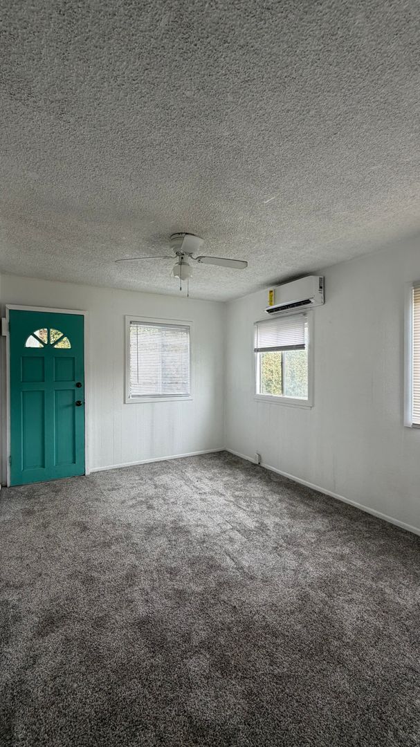 Photo - 3621-3623 Eugene Place Unit 3621