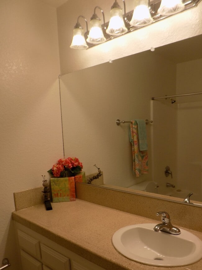 Photo - 16416 Orange St Unit 10