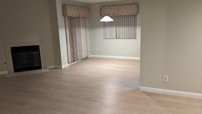 Living room fire place - 11321 Avenida de los Lobos Unit Condo E for rent
