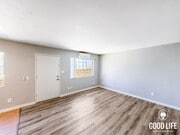 Photo - 3BD/1BA Home in Lakeside with In-Unit Laundry & Built-In Closets Unit 8424