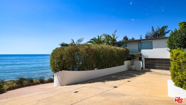 Photo - 33406 Pacific Coast Hwy