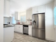 Photo - **2025 Euclid Ave Long Beach** Beautiful 3 bedroom 2 bath !!2 weeks free OAC!!