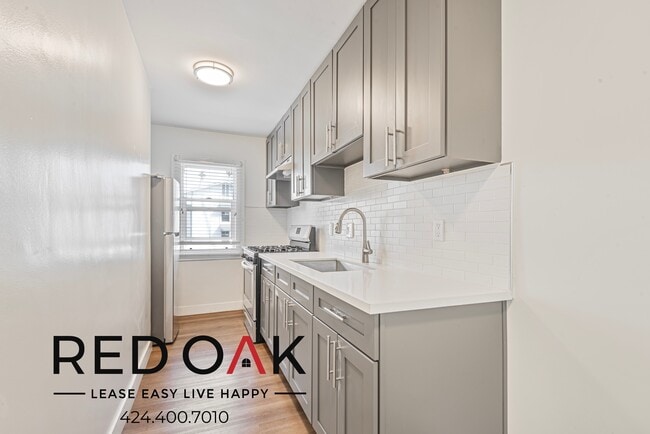 Photo - 515 S St Andrews Pl Unit 22