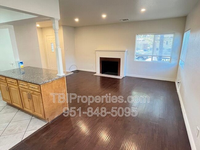 Photo - 3485 Belle St