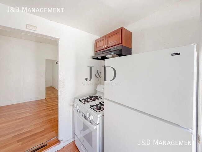 Photo - 545 1/2 25TH STREET-