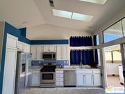 Photo - 9939 Vía Real