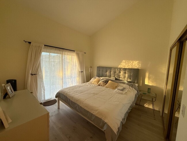 Photo - Fully Furnished Condo at the Beach