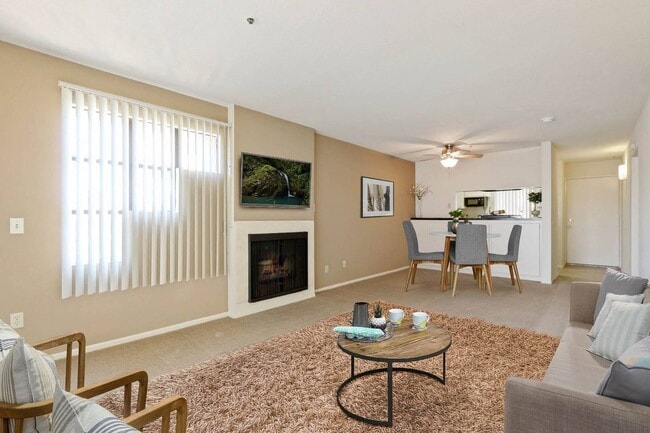 Photo - Bixby Knolls