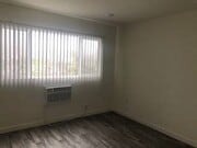 Photo - Canoga Plaza Apartments