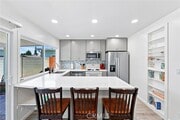 Photo - 17611 Leslie Ave