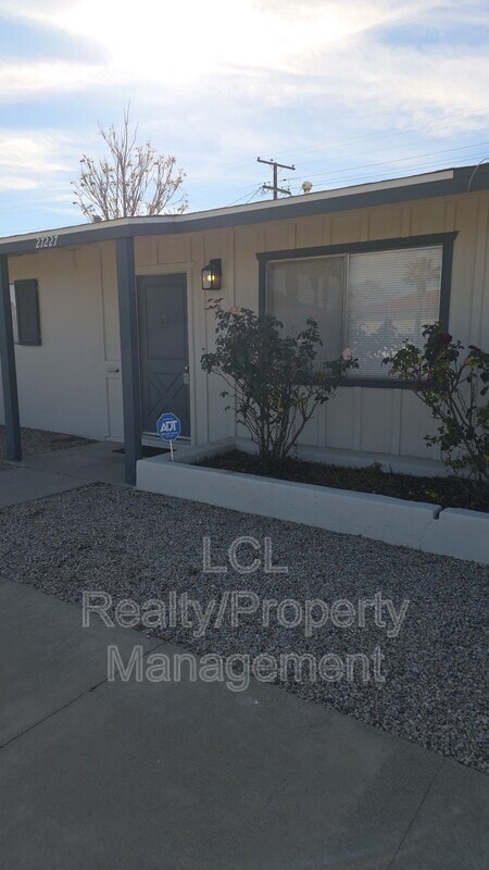 Building Photo - 27227 Sun City Blvd