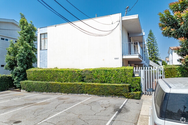 6847 Radford Ave. - 6847 Radford Ave. Apartments