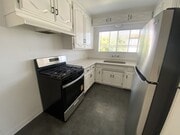 Photo - 18th Street Unit 949 W. 18th Street