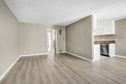 Photo - 1234 Wellesley Ave Apartment Unit 02