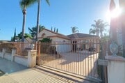 Photo - 6145 Shadyglade Ave