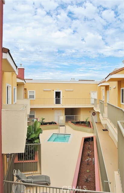 Photo - 1215 E San Antonio Dr