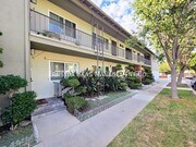 Photo - 3041 E 3rd St