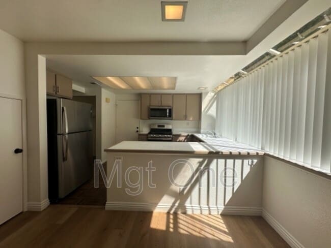 Photo - 26402 Kilkarney Unit 18