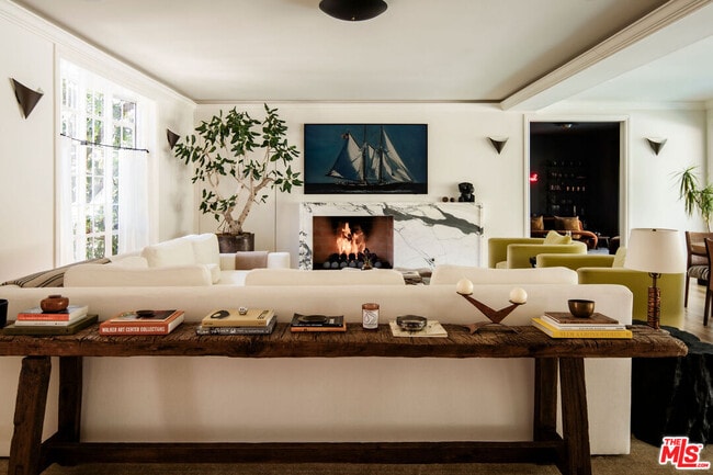 Photo - 2003 El Cerrito Pl