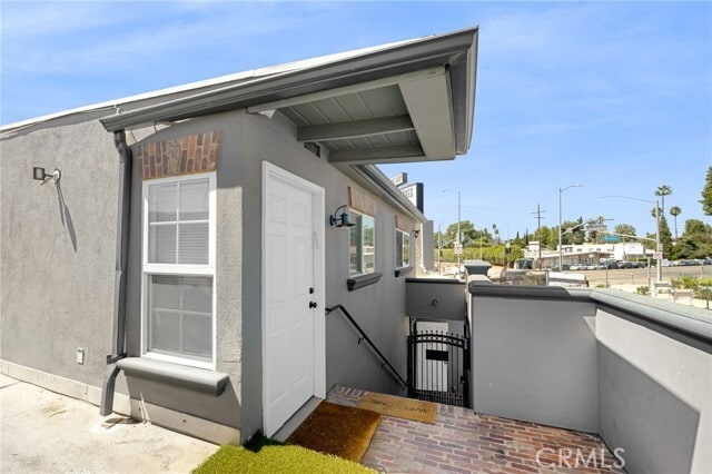 Photo - 6000 Woodman Ave Unit A