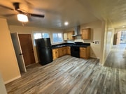 Photo - 1129 E 103rd St