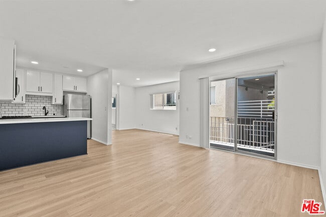 Photo - 15286 Sutton St Unit 104