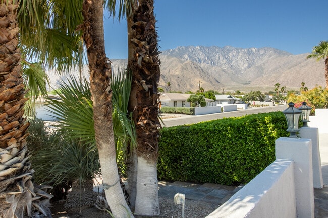 Photo - 502 E Molino Rd