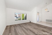 Photo - 13327 Entreken Ave