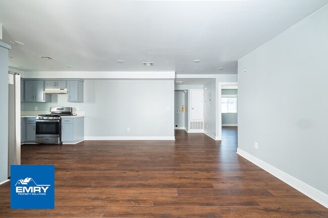 Building Photo - 814 Wilmington Blvd Unit 816