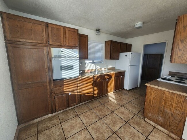 Photo - This 2 Bedroom/ 1 Bathroom home