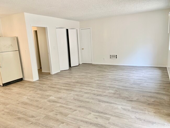 Photo - 1707 Pacific Coast Hwy Unit 124B