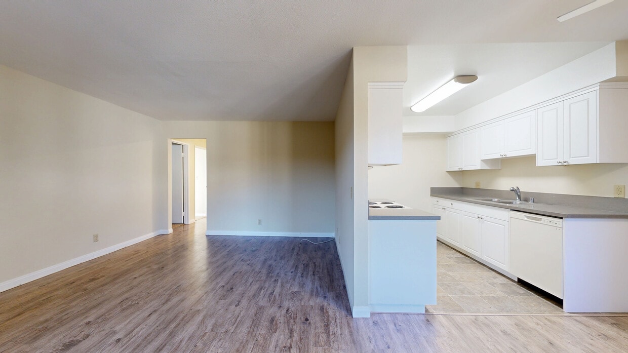 3D Tour - 1920 Peyton Ave