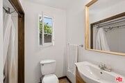 Photo - 1377 Appleton Way