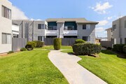 Photo - Terre at Creek Apartments