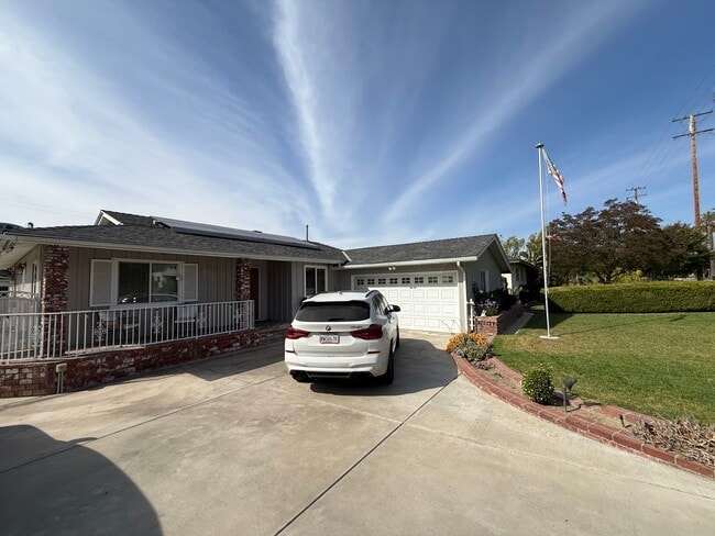 Photo - 632 W Palm Ave