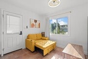 Photo - 1095 Bonita St