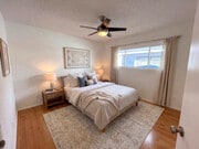 Photo - 445 E Magnolia Blvd