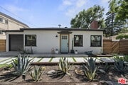 Photo - 10868 Weddington St