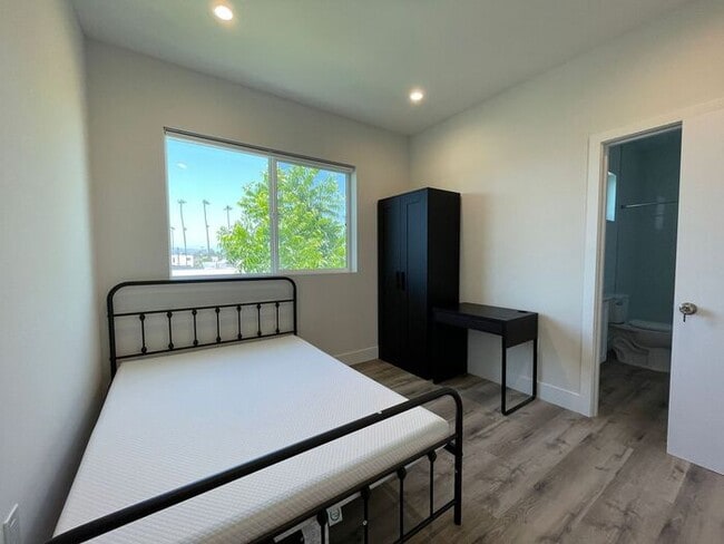 Student Accommodation Los Angeles CA 90018 - Student Accommodation Los Angeles CA 90018 Townhome