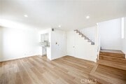 Photo - 13838 Vanowen St