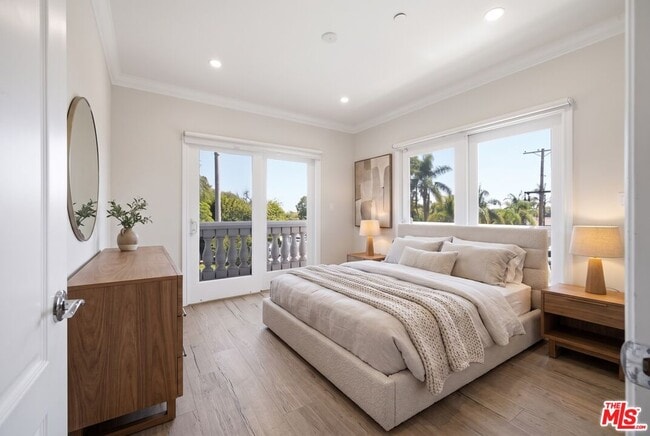 Photo - 1838 Westholme Ave Unit 203