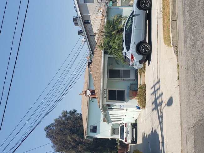 Photo - 10733 Francis Plz Apartments Unit Front