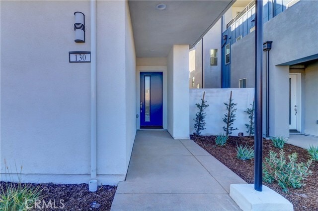 Photo - 130 Spectacle