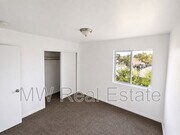 Photo - 238 E 81st St