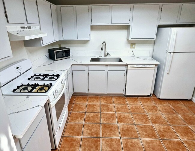 Photo - 2 bedroom 2 bath with 2 car attached garage