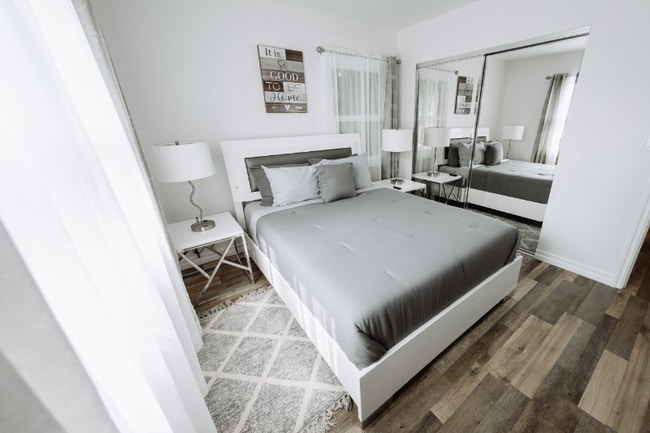 Photo - 11682 Erwin St